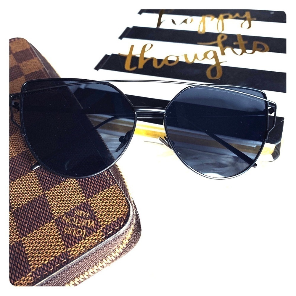 [black] Cat Eye Wire Rimmed Sunglasses